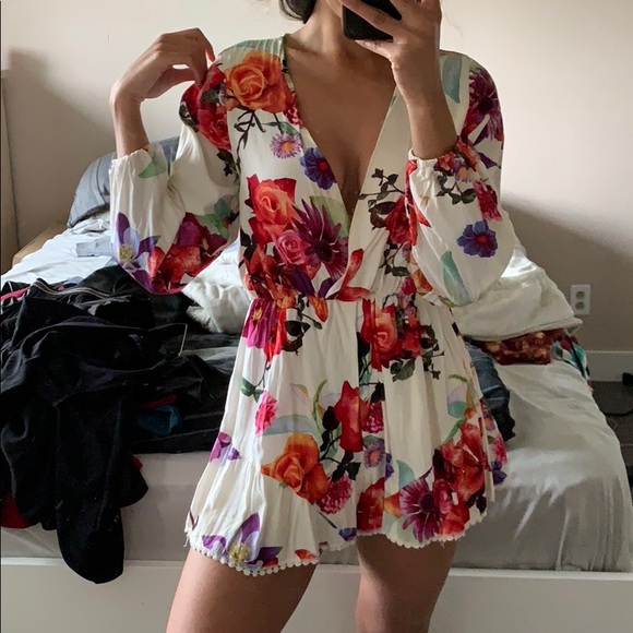 Floral Romper - Picture 2 of 2